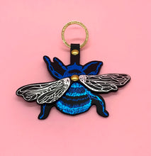 Load image into Gallery viewer, The Harley Online Gallery Shop // Blue leather bee key ring with moving wings

